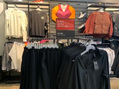 -NIKE上海青浦优选体验店