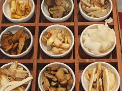 -天宜隆蘑菇宴火锅(石景山旗舰店)