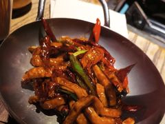 宫爆板筋-毛辣果·酸