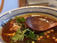 -魔都三兄弟酸辣粉·蘸卤炸串(虹桥万科店)