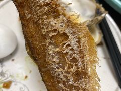 酥炸白鳞鱼-火娃菜馆(新岭花园1期店)