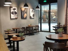 -THE ALLEY 鹿角巷(华润万象城店)