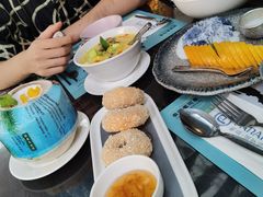 炸虾饼配泰国梅子酱-帕蓝·暹罗料理(大学路店)