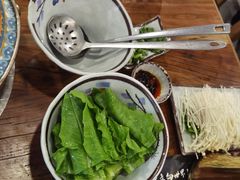 -毛辣果·贵州红酸汤牛肉火锅(西单店)