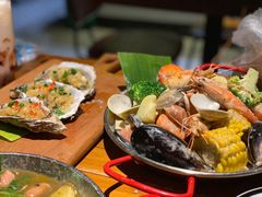 手抓海鲜蒜香奶油味-仓库南洋海鲜小排档(柳河路店)