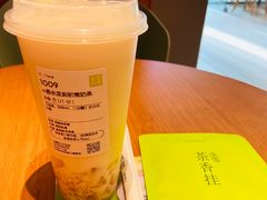 -奈雪的茶(松江万达店)