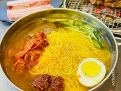 -艺林烤肉城(光明店)