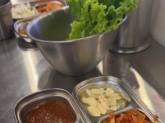 -哈哈碳都·牛肋条无限自助烤肉(宝龙店)