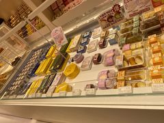 -好利来(曲江龙湖店)