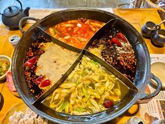 -白乐天毛肚火锅馆(南滨路店)