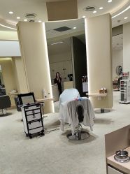 -Mentor Hair Salon