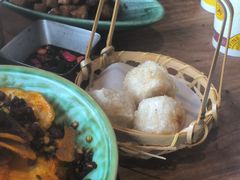 -包整·丝娃娃(一览甲秀楼风景店)