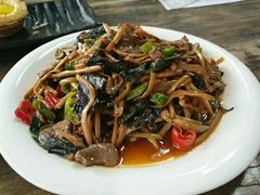 -屋顶花园餐厅(步行街老地王大厦店)