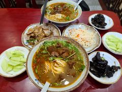 -金杨拉面王小吃面馆·牛三宝面·红烧牛肉粉
