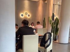 -莲餐厅·湖北菜·潜江小龙虾店(愚园路店)