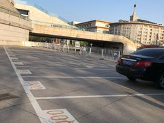 场地-中华世纪坛-停车场