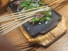 -聚点串吧·北京烧烤(赵登禹路店)