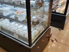 -红宝石·鲜奶小方·海派西点房(南丹店)