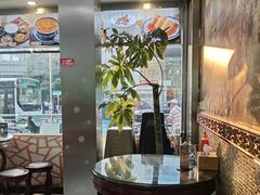 -广信牛奶甜品世家(台东店)