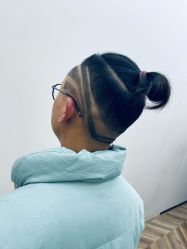 -Hair Co.一间沙龙