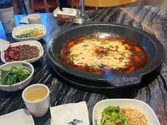 -老船舫·现做活鲜鱼馆(东郊记忆店)