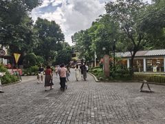 -鹅滋道(甘坑古镇店)