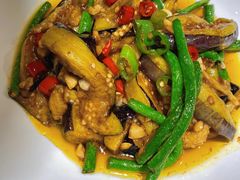 -有红鸡毛店·川菜(建设路店)