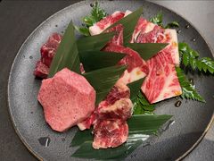 -铭牛烧肉·和牛海鲜自助(高新月牙湖店)