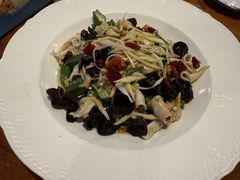 -旺角小渔村·海肠捞饭开创者(环山路店)