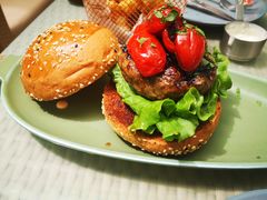 -Let'sBURGERplus·非常创意汉堡(三里屯店)