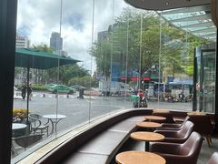 -星巴克(珠海摩尔百货店)