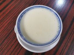 香滑凤凰奶-周大娘牛乳(旧寨古村总店)