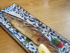 秋刀鱼-魟阳日式料理(香积寺路店)