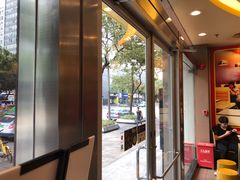 -麦当劳(华融店)