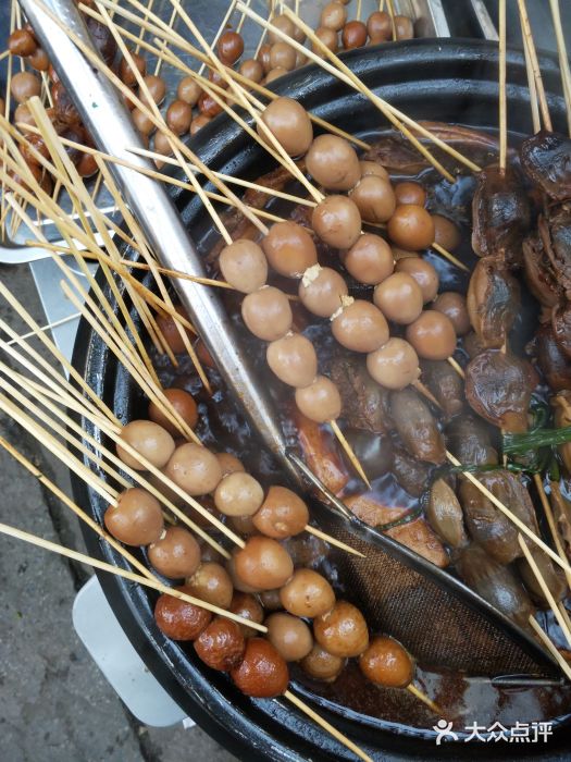 陈小鹅卤鹌鹑蛋图片