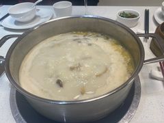 -煲王粤菜餐厅(中侨中心店)