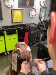 -TONI&GUY
