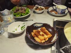 -尚尚仙·酸汤猪手·猪肚鸡火锅(华联万柳购物中心店)