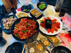 -沪小胖小龙虾(淮海中路旗舰店)