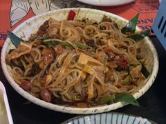 老表记爆炒螺蛳粉-老表记广西宵夜螺蛳鸭脚煲(西大店)