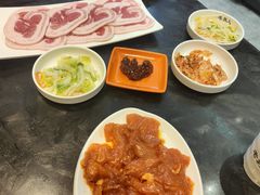 -老熟人烤肉城(马家堡店)