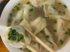 半荠菜半鲜肉馄饨-吴家馄饨