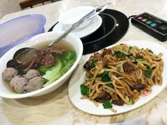 -粤潮牛肉火锅店(江南大道店)