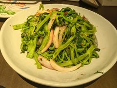 -大头虾越式风味餐厅(光明广场店)