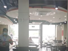 -李先生牛肉面大王(北京站售票厅餐厅)