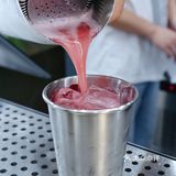 长乐路微醺时刻，小酌新潮人手一杯 