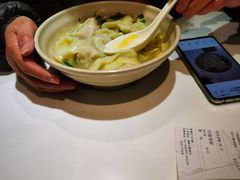 鲜肉虾仁大馄饨-光明邨大酒家(淮海路店)