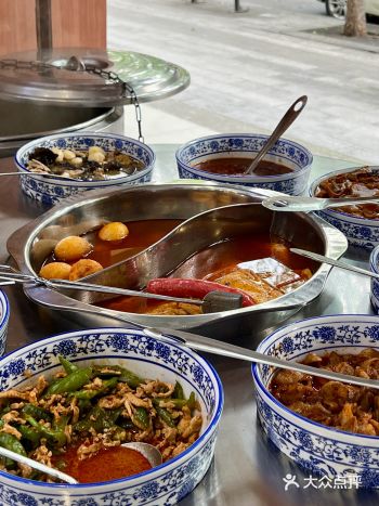 #0元玩转这座城 最近发现武汉开了好多家长沙米粉