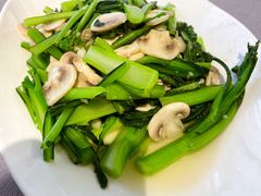 广东菜心炒口蘑-全聚德(长白店)