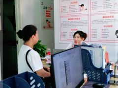 -红樱桃月嫂育婴师(徐汇总店)